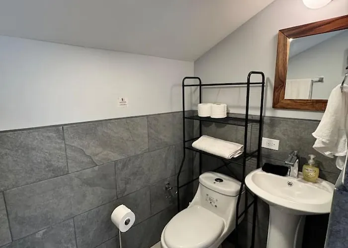 Private 1br Retreat Queen Bed Pool Near El * Coco