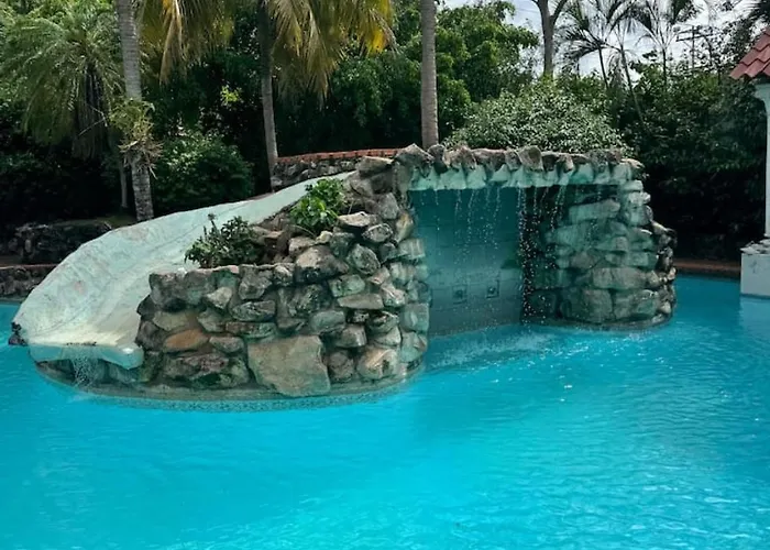 Villa Private 1br Retreat Queen Bed Pool Near El *