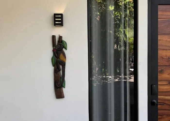 Villa Private 1br Retreat Queen Bed Pool Near El